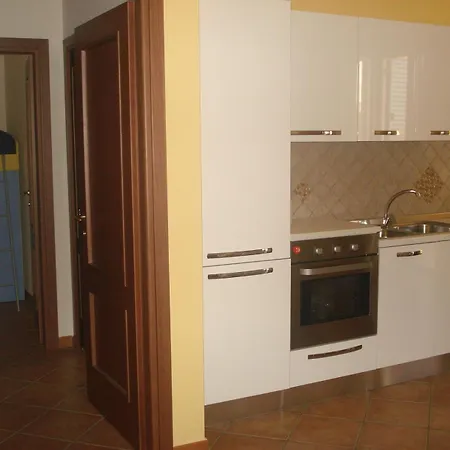 Vacanzadamare Apartment *